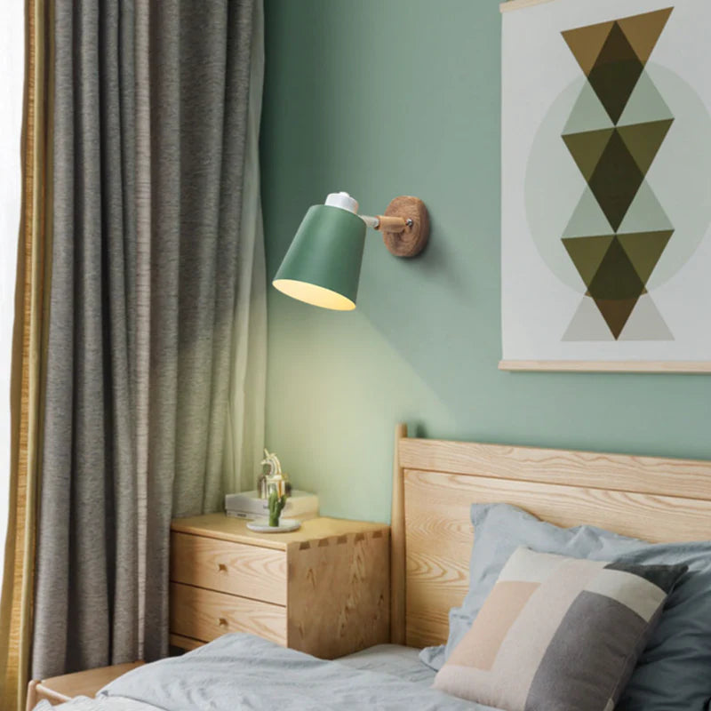 APPLIQUE MURALE LED ABAT-JOUR ORIENTABLE EN MÉTAL ET SUPPORT EN BOIS