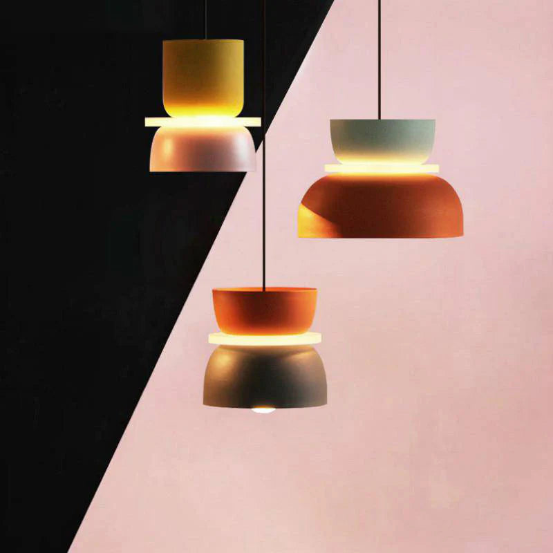 SUSPENSION COLORÉE DE FORMES LUDIQUES MAKAZON